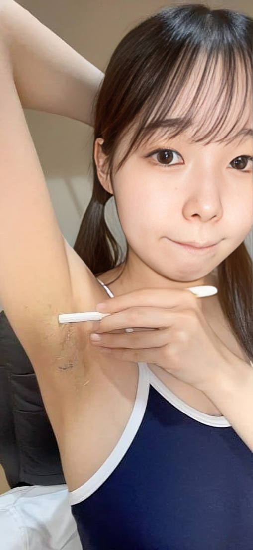 Qi Liu Haimeng and her boyfriend smacked all kinds of poses and trained a