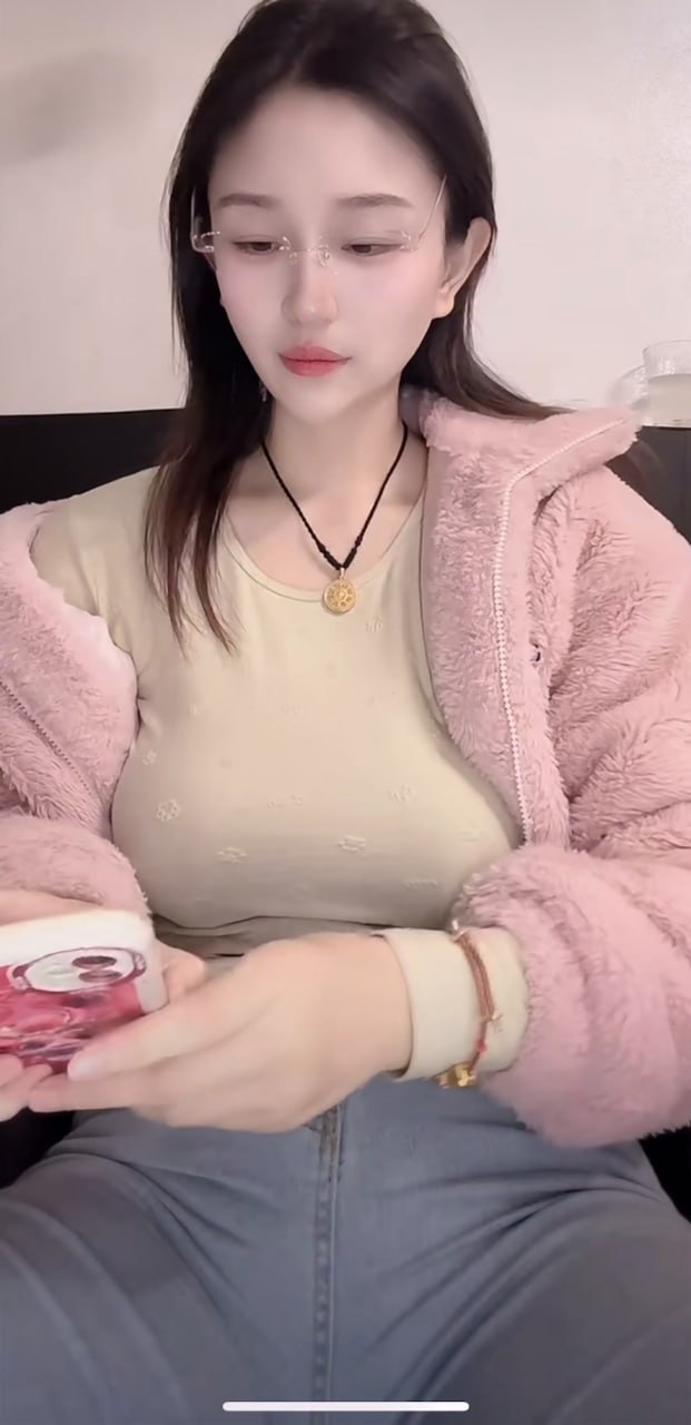 Kuaishou Big Tits Sister Welfare Outflow